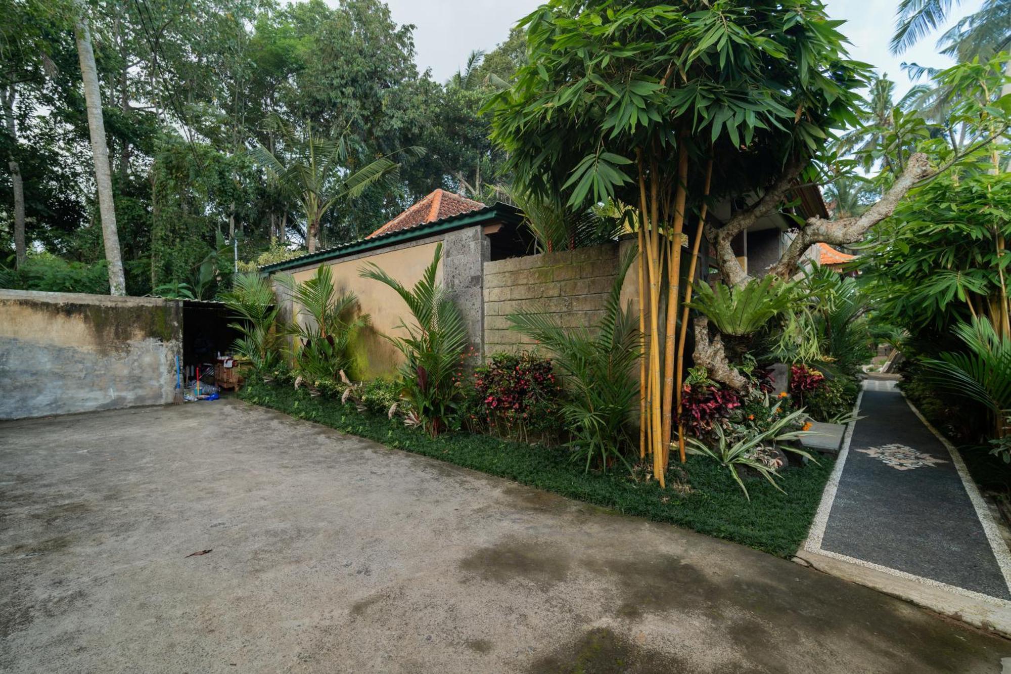 Villa Jaya *